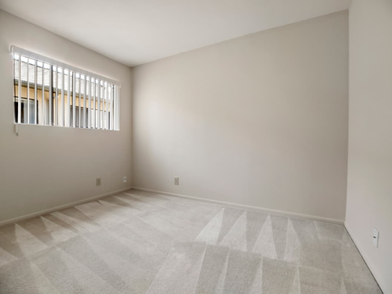 1206-viola-ave-glendale-ca-91202