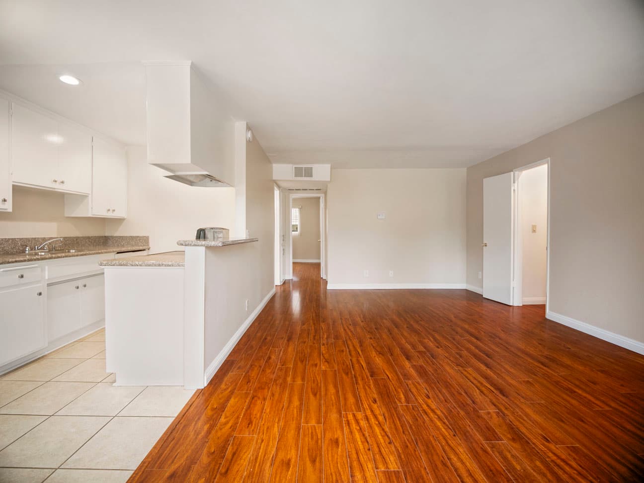 2841-2851-montrose-ave-glendale-ca-91214