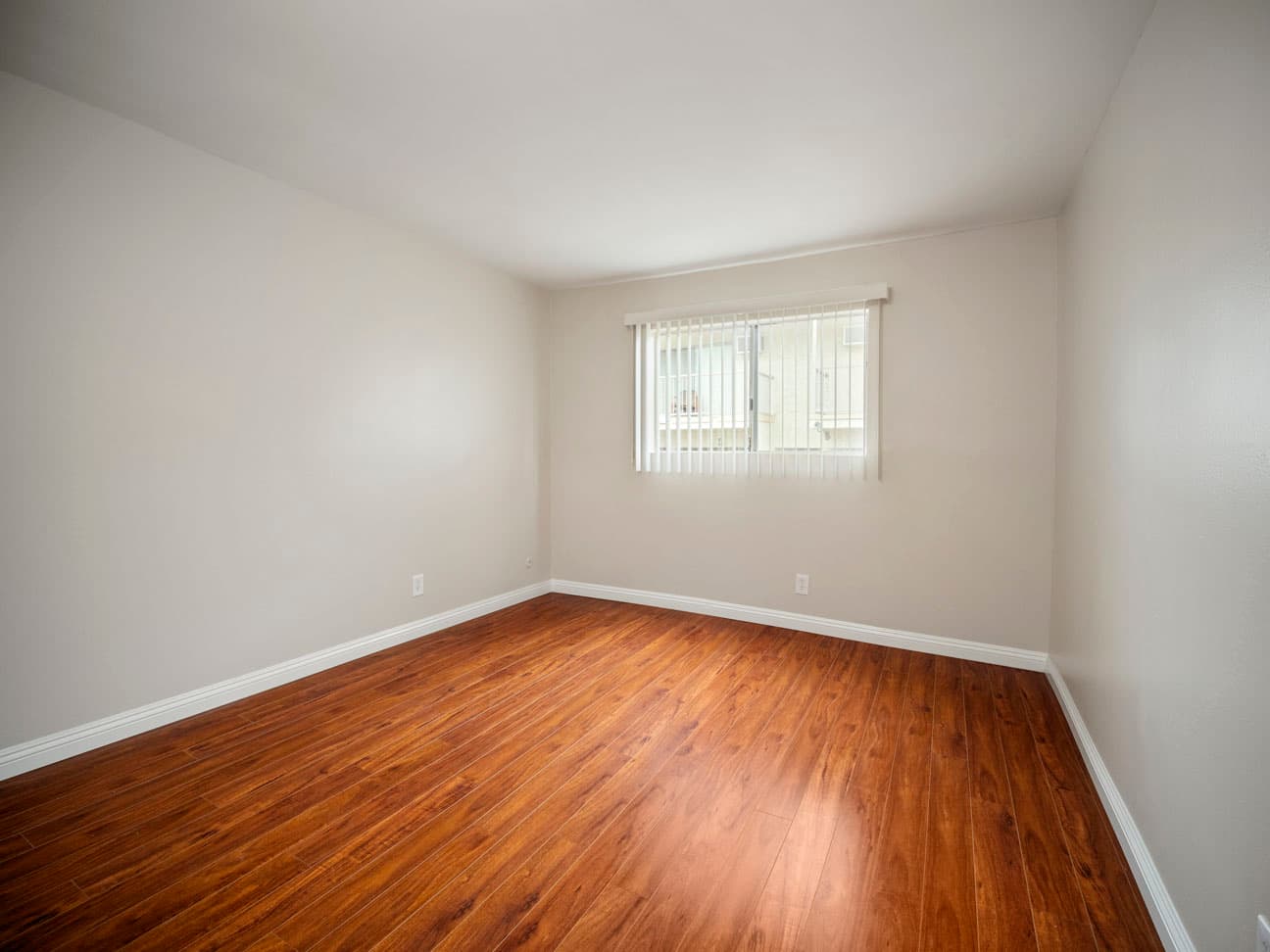 2841-2851-montrose-ave-glendale-ca-91214