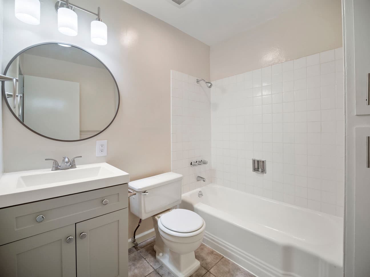 2841-2851-montrose-ave-glendale-ca-91214
