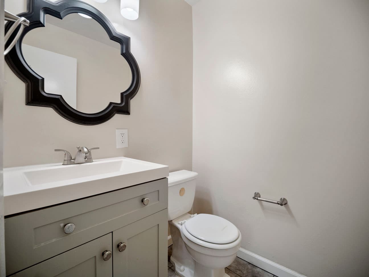 2841-2851-montrose-ave-glendale-ca-91214