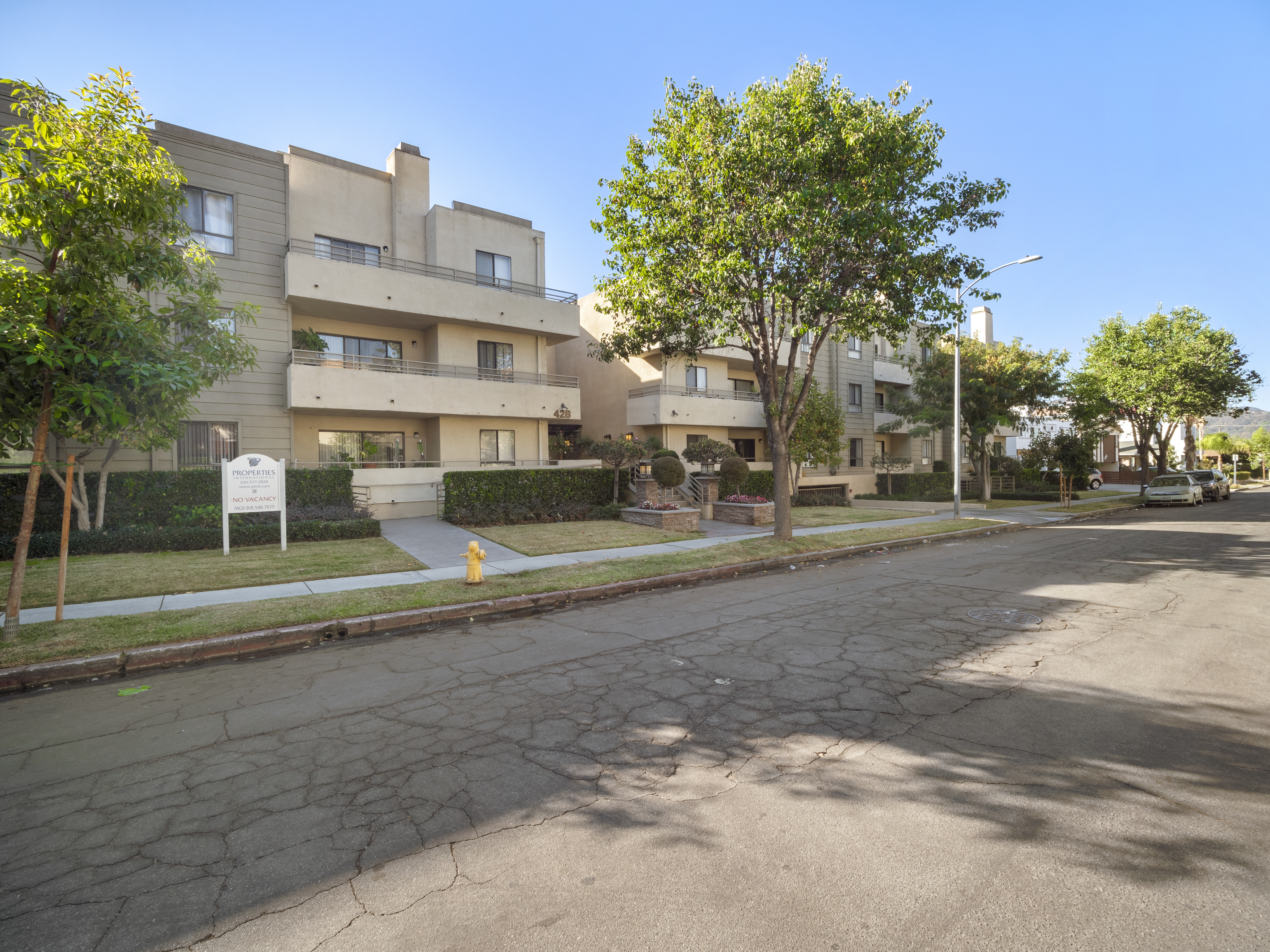 428-hawthorne-st-glendale-ca-91204