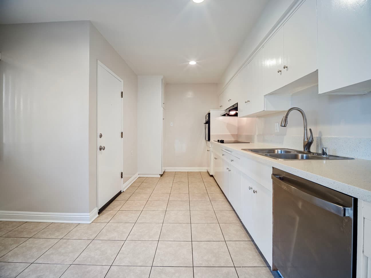 800-818-s-orange-grove-blvd-pasadena-ca-91105